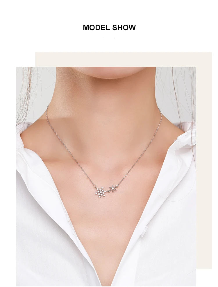 925 Sterling Silver Snowflake Shaped Pendant Necklace