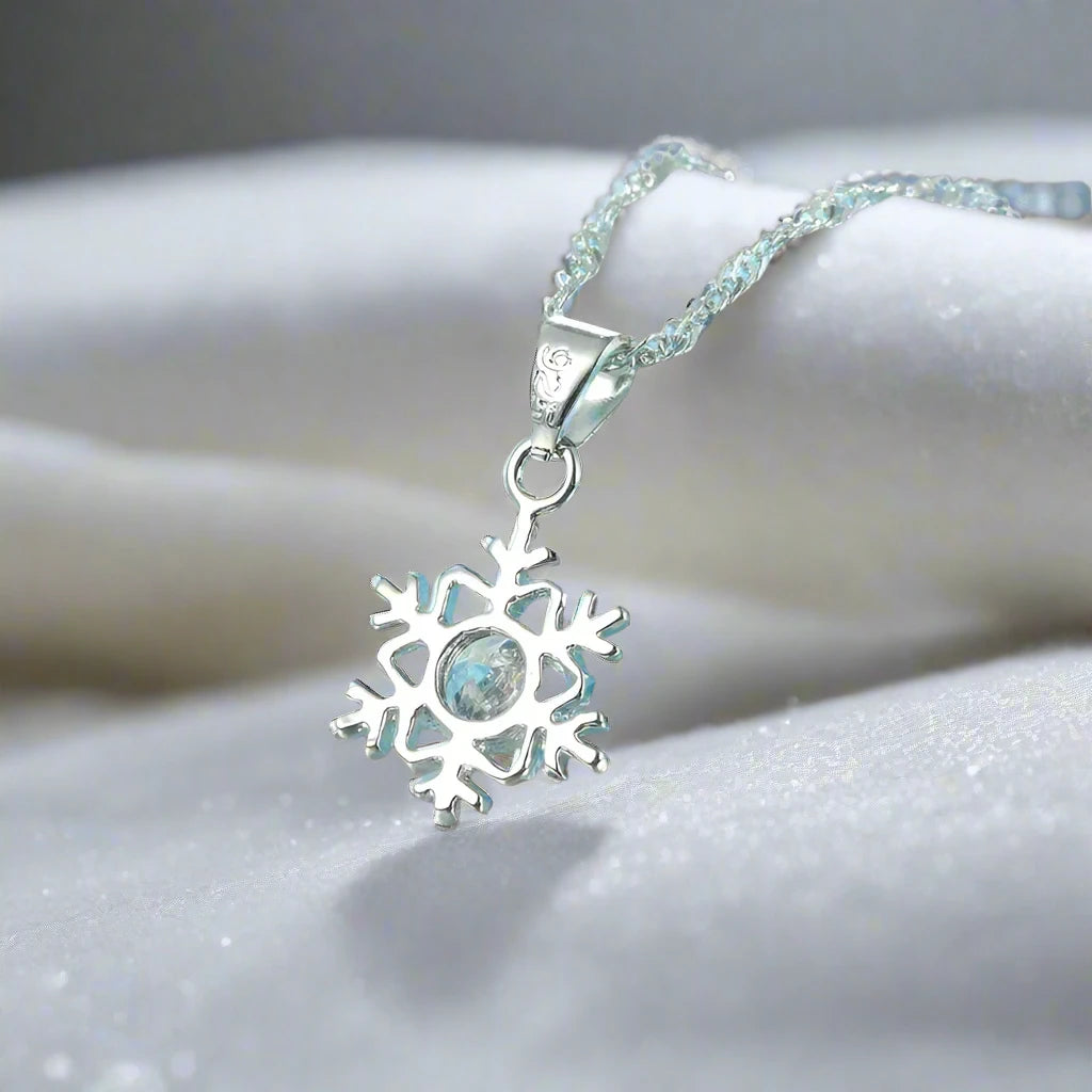 ❄️FREE- Just pay shipping❄️ Snowflake Sterling Silver Necklace & Earrings Jewelry Set