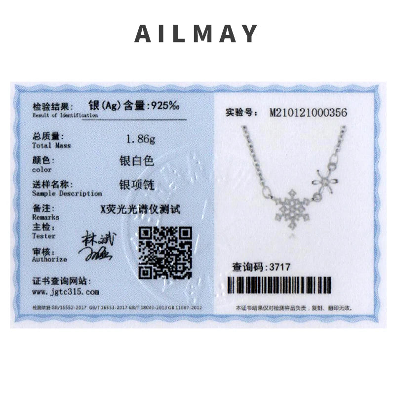 925 Sterling Silver Snowflake Shaped Pendant Necklace