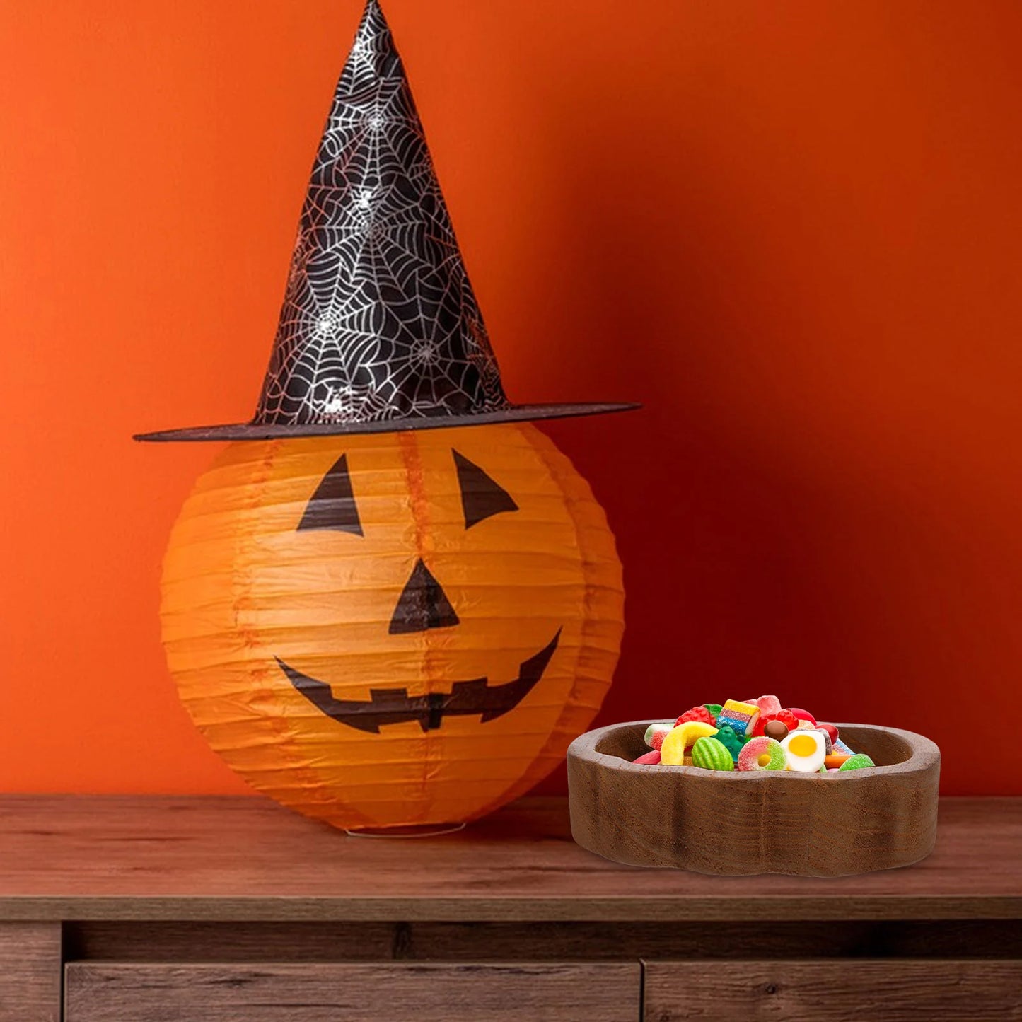 Pumpkin Shaped Wooden Bowl, white & brown