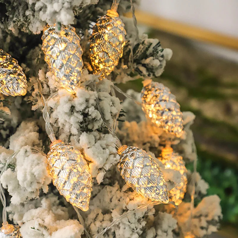 10 LED Pine Cone Fairy Lights