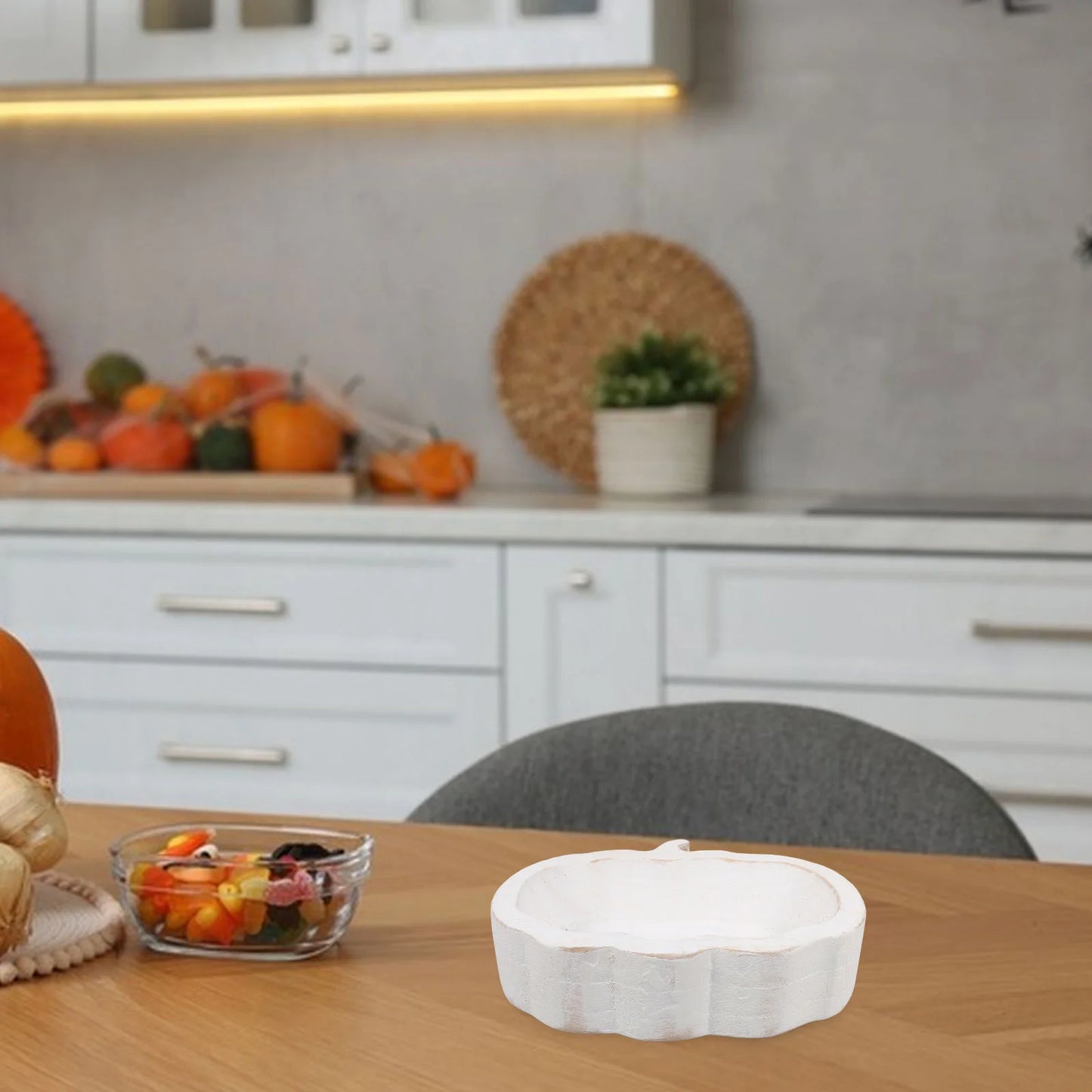 Pumpkin Shaped Wooden Bowl, white & brown