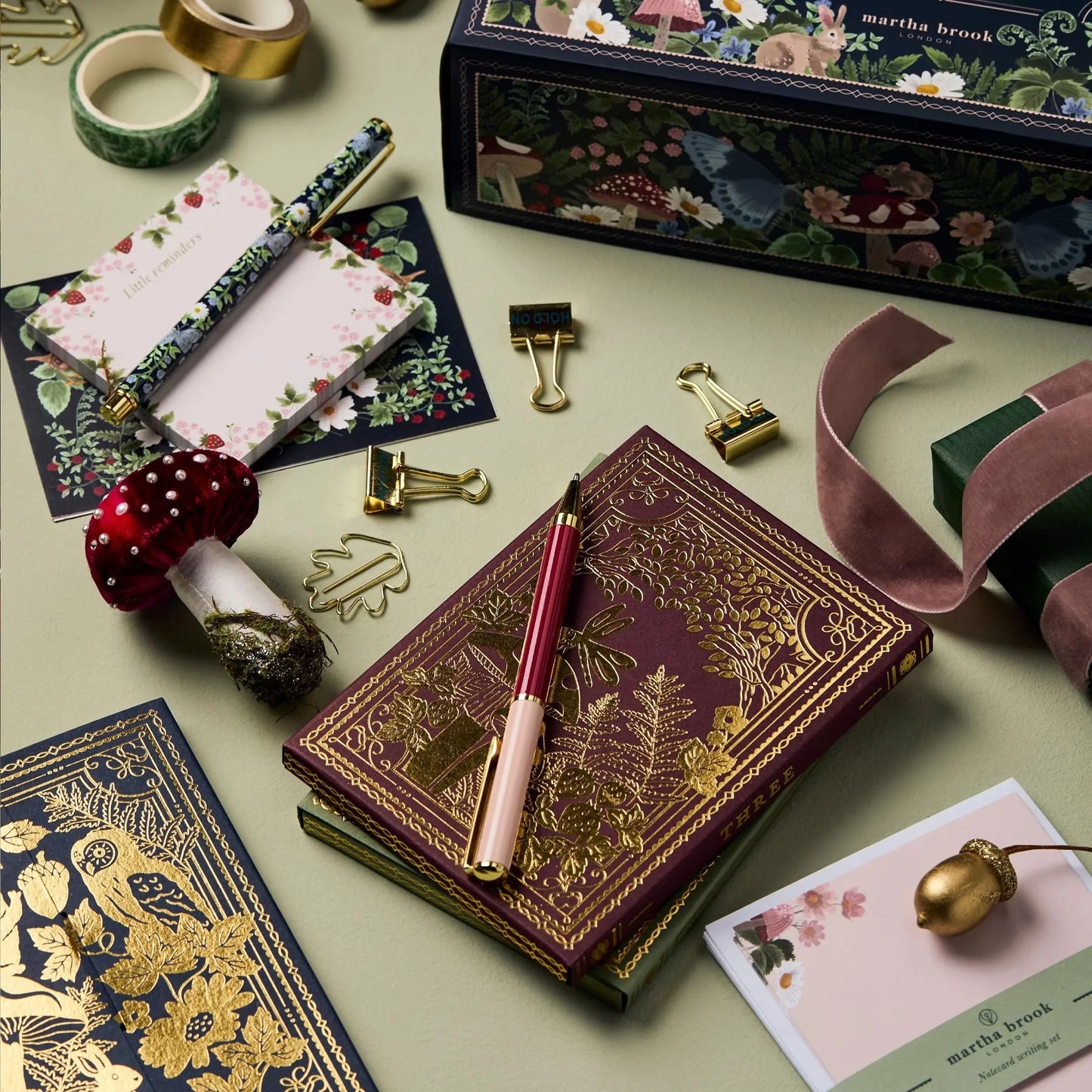 Christmas Advent Calendar- Winter Woodland Stationery