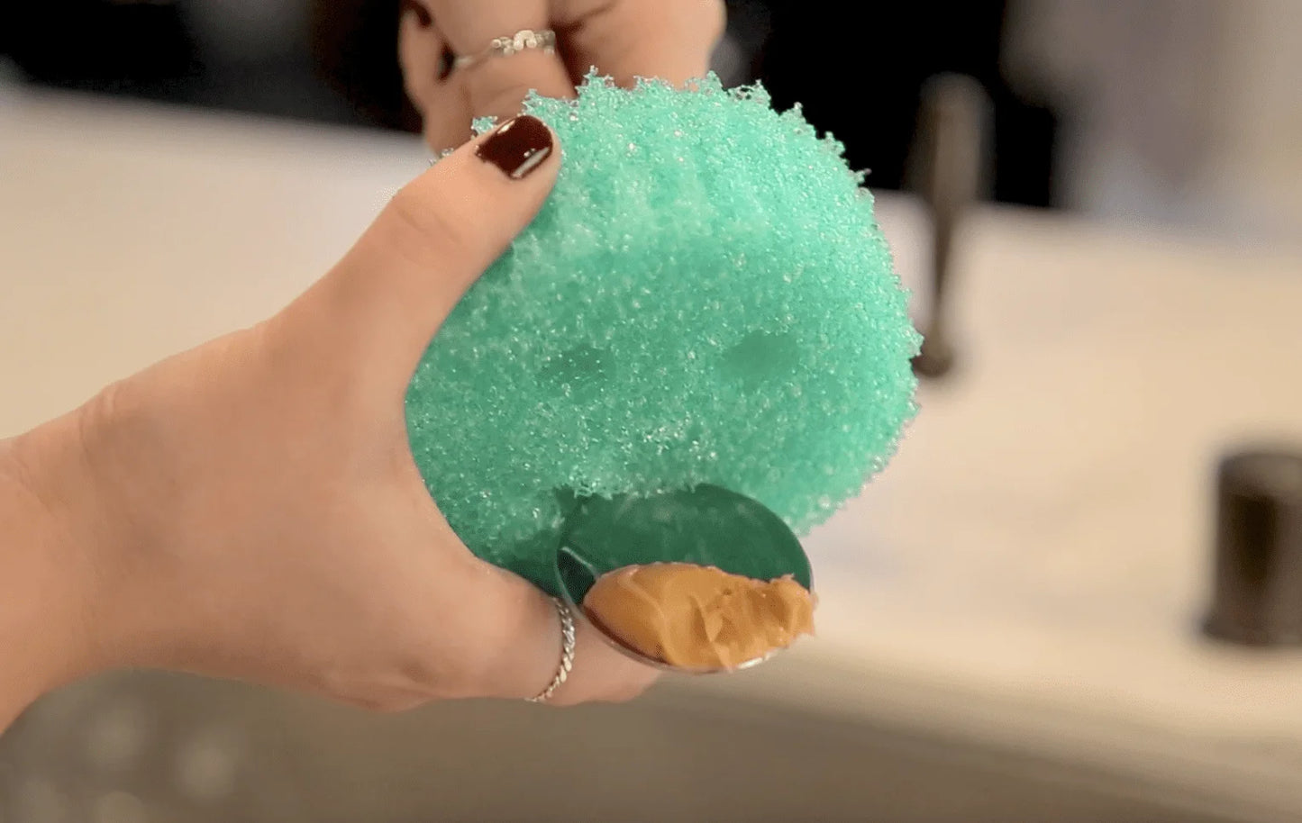 Scrub Daddy Scratch-free Sponge; 3-pack