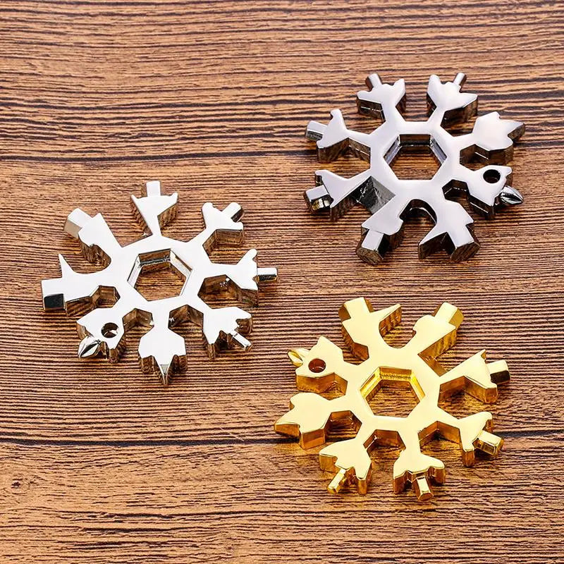 Snowflake 18-in-1 Multifunctional Tool Keychain